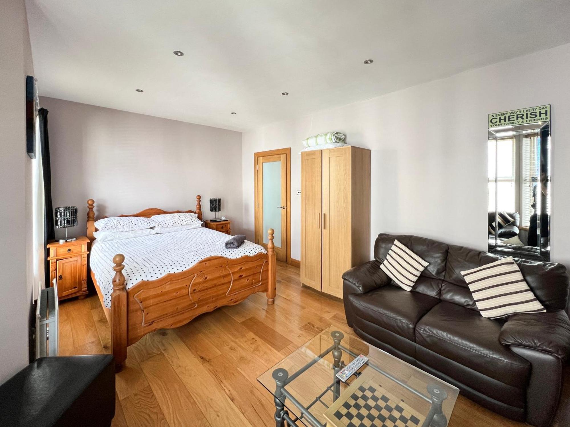 Holiday home The Blue House Portrush